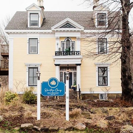 Heritage Quay Bed & Breakfast Pictou Esterno foto
