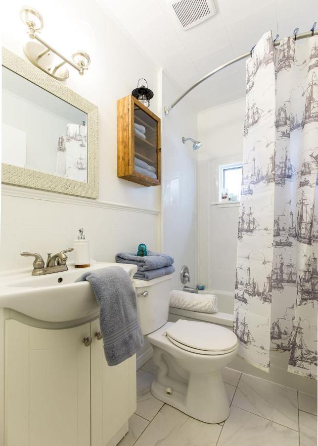 Heritage Quay Bed & Breakfast Pictou Esterno foto