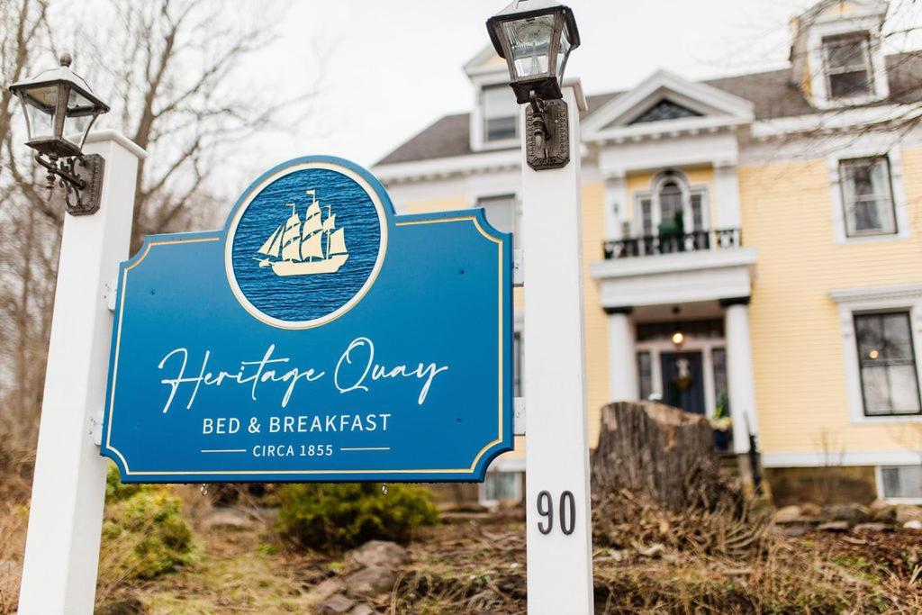 Heritage Quay Bed & Breakfast Pictou Esterno foto